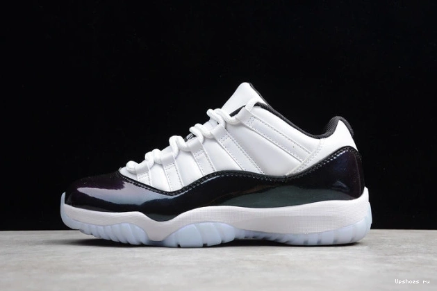 AIR 11  'Emerald' Low Retro Jordan 528895-145 1111